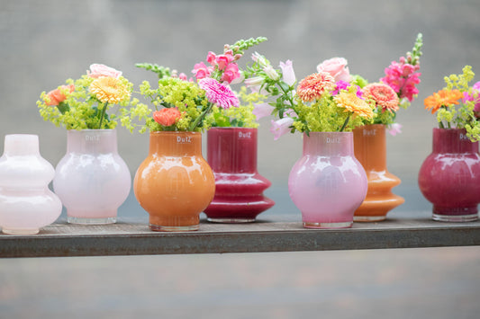 Choosing the Right Vase for Your Flowers